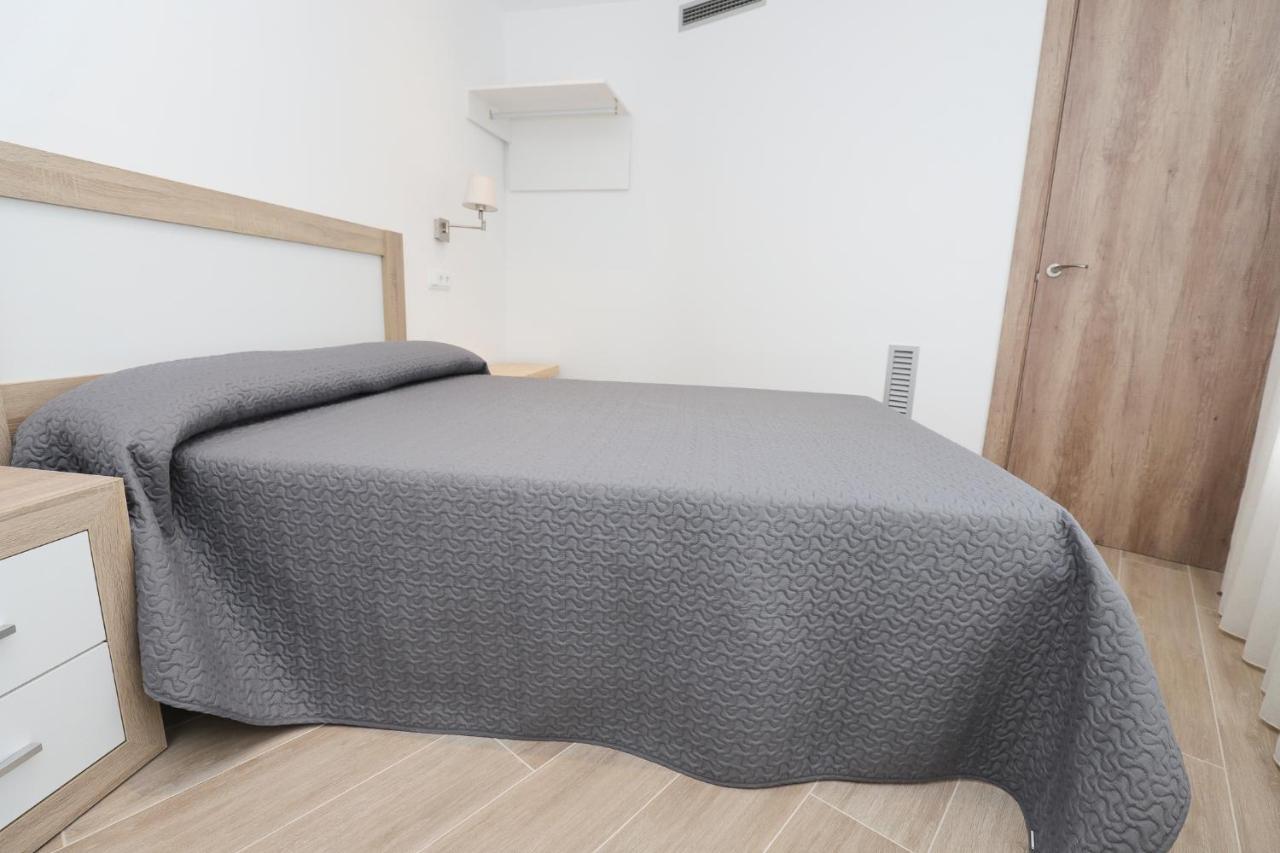 Apartaments Agneta- Timo Cambrils Bagian luar foto